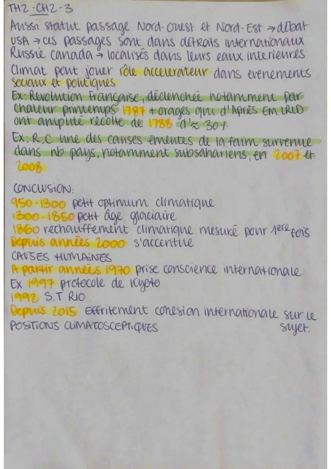 TH2
CH1
CH2
Environ Definitions:
nement Environnement combinaison d'elements
naturels et sociaux qui constituent le cadre
de vie d'un indivi