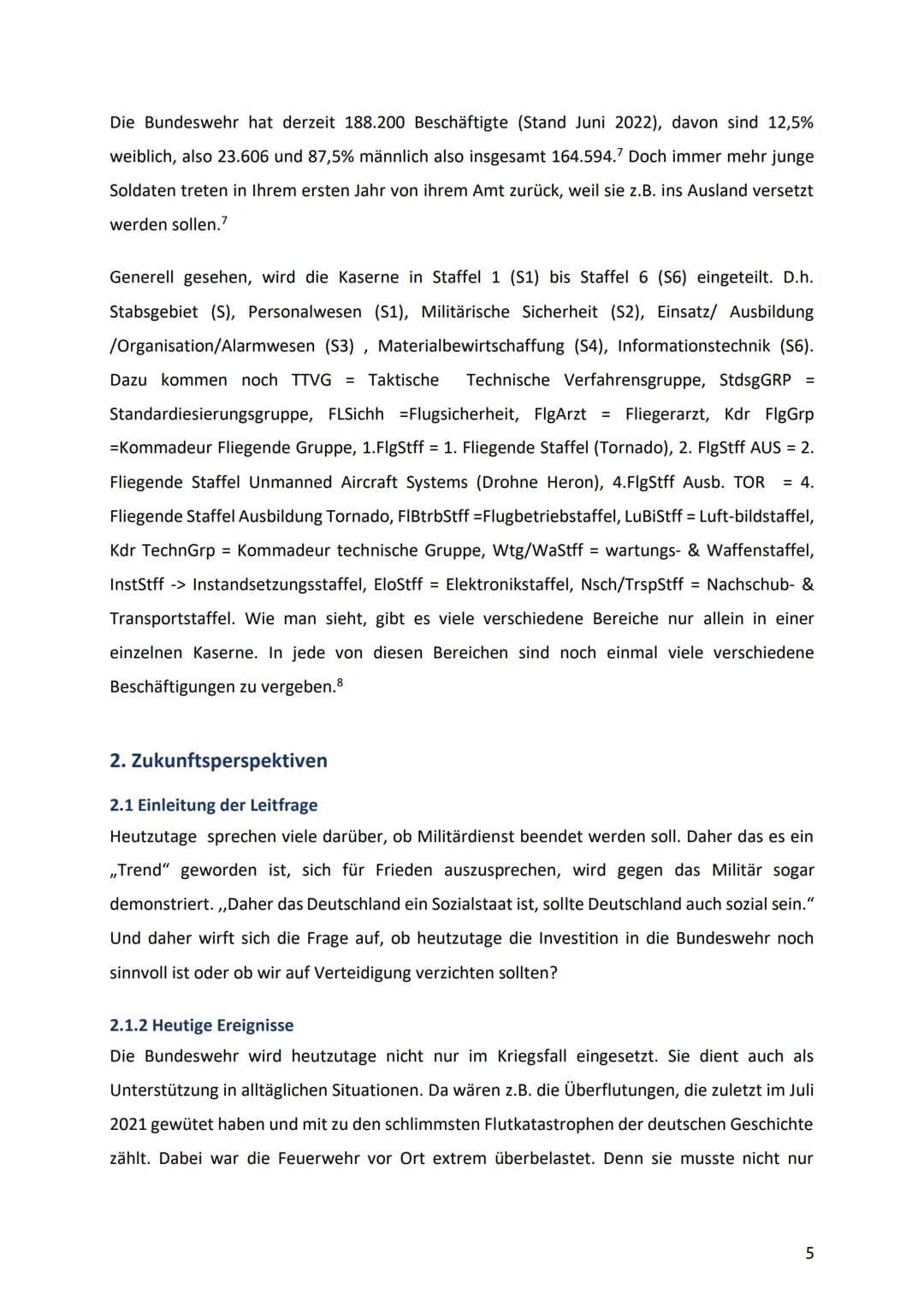 # Wirtschaftspraktikumsbericht

von der

BUNDESWEHR

Leitfrage:
Sollte heutzutage noch vom Staat in die Bundeswehr
investiert werden?

Von S