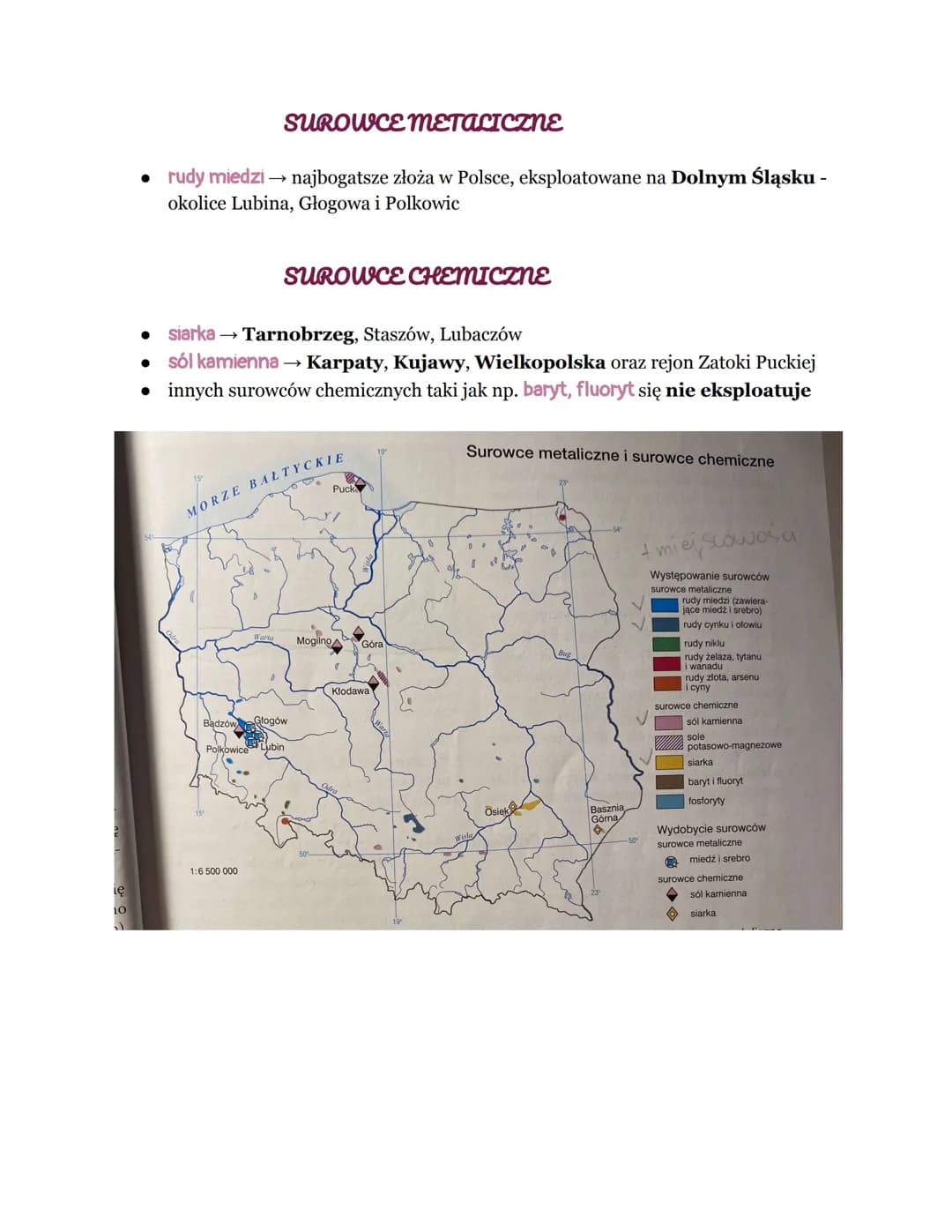 # POŁOŻENIE I OBSZAR POLSKI

Polska leży w środkowej Europie na Nizinie Środkowoeuropejskiej.

Polska jest położona na styku trzech wielkich