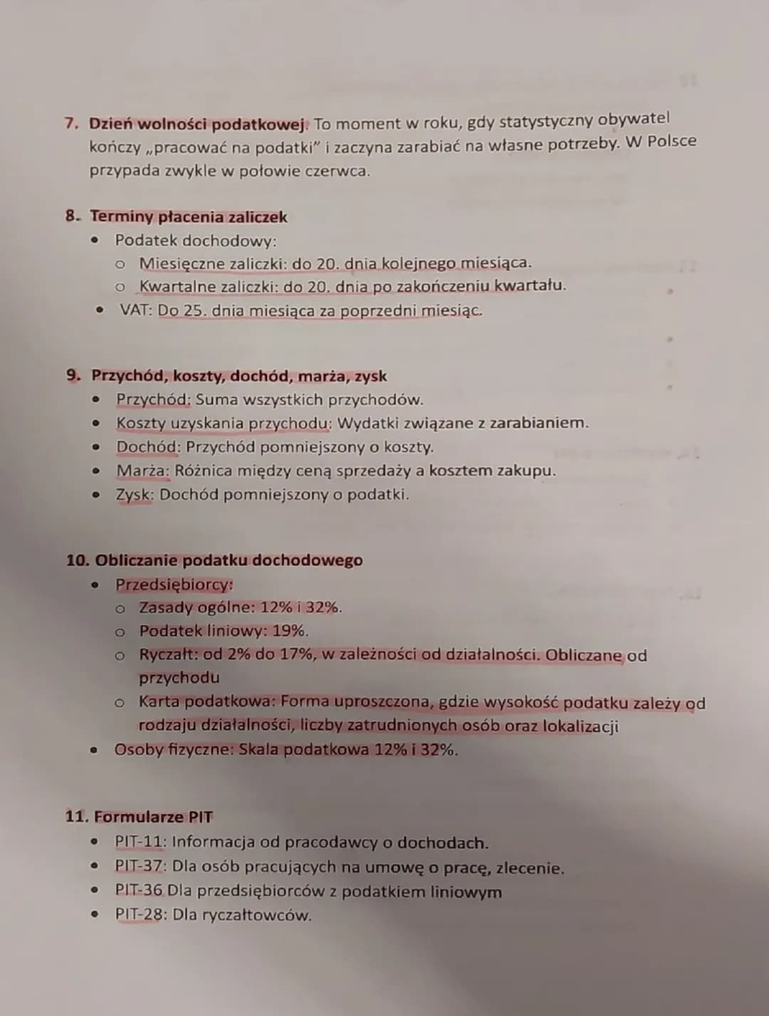 # BIZ KARTKÓWKA

Podatki to obowiązkowe bezzwrotne świadczenie pieniężne pobierane przez
państwo lub inne uprawione do tego instytucje publi