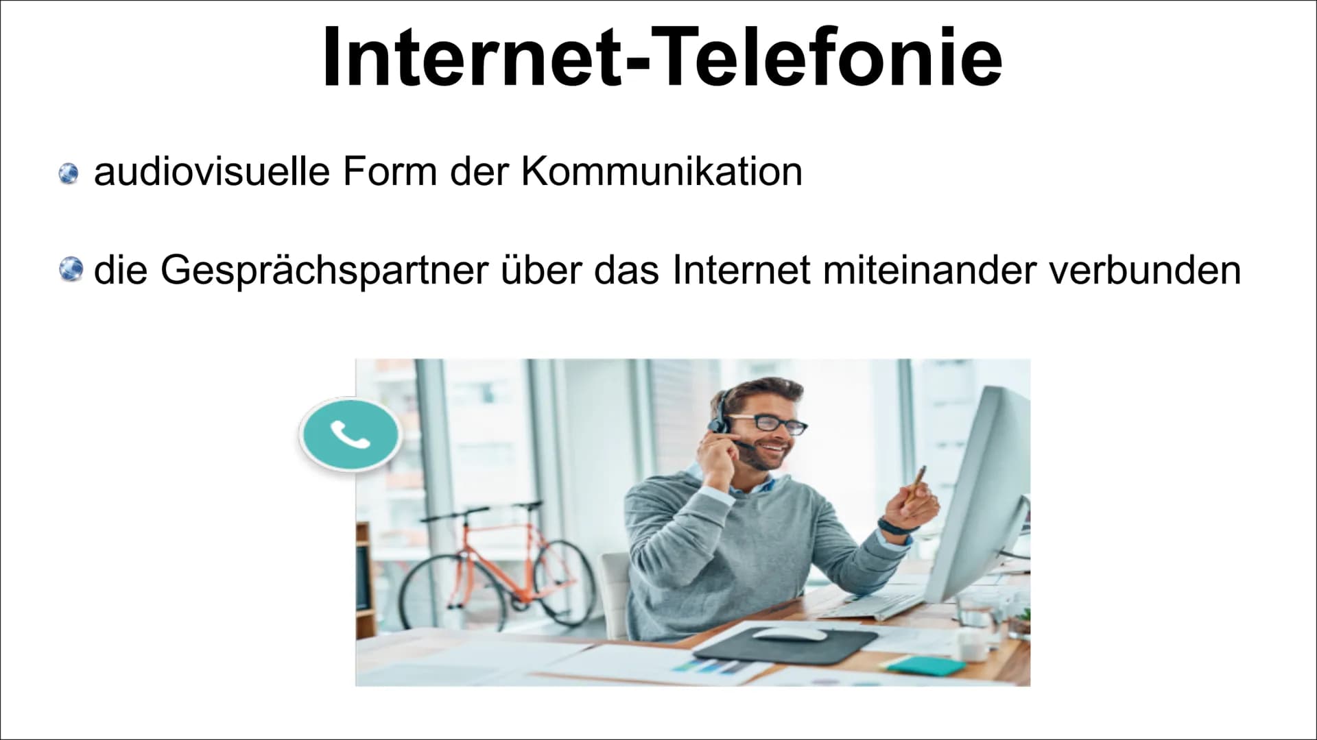 # Kommunikation im Internet # Inhaltsverzeichnis

*   Unterschiede der Kommunikation im Internet

*   Arten der Kommunikation im Internet

*