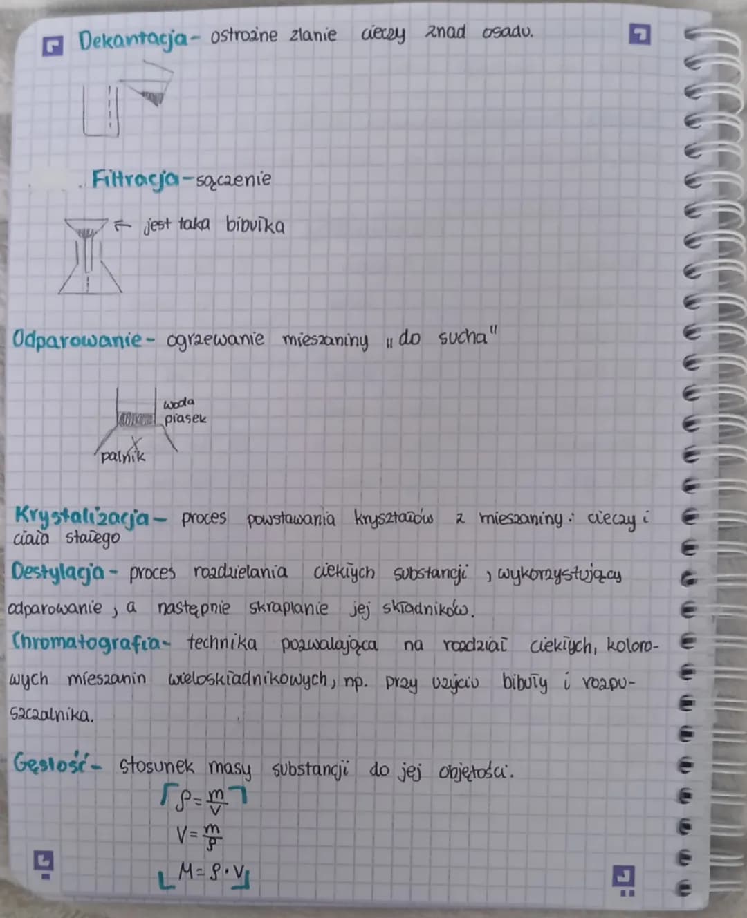 # Chemia

Substancja- fragment materiü o określonych właściwościach fizycznych i
chemicznych

Materia- wszystko to, co nas otacza

Substancj