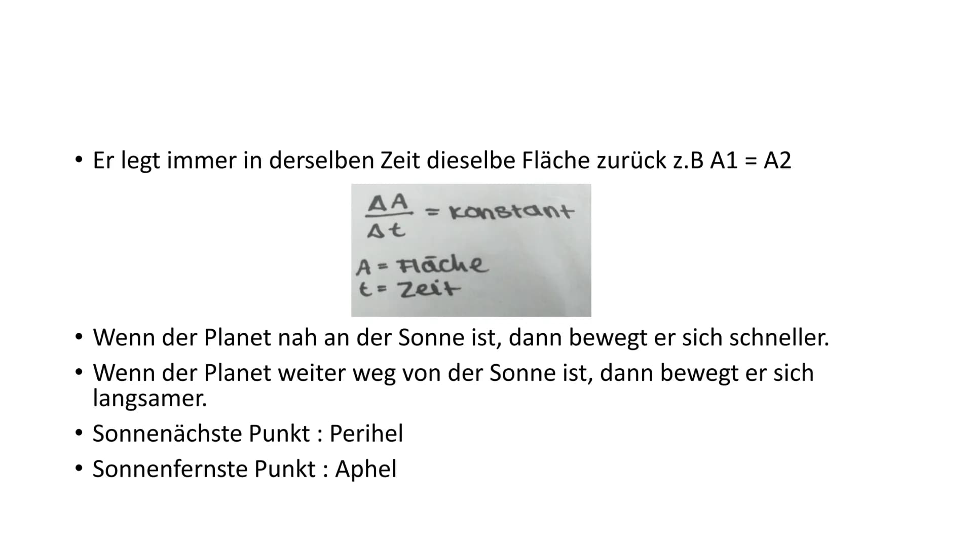 # Keplersche Gesetze

Gfs Physik # Johannes Kepler

- Geboren: 27. Dezember 1571 (Weil der Stadt)
- Gestorben: 15. November 1630 (Regensburg