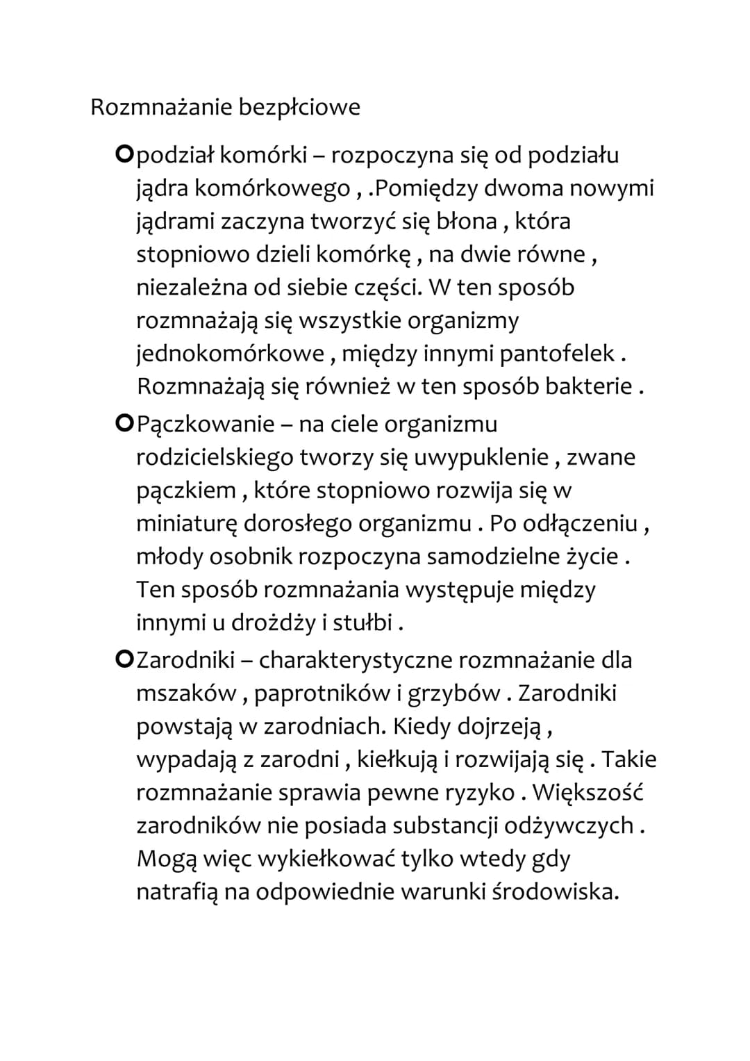 Rozmnażanie bezpłciowe

Opodział komórki – rozpoczyna się od podziału
jądra komórkowego, .Pomiędzy dwoma nowymi
jądrami zaczyna tworzyć się 