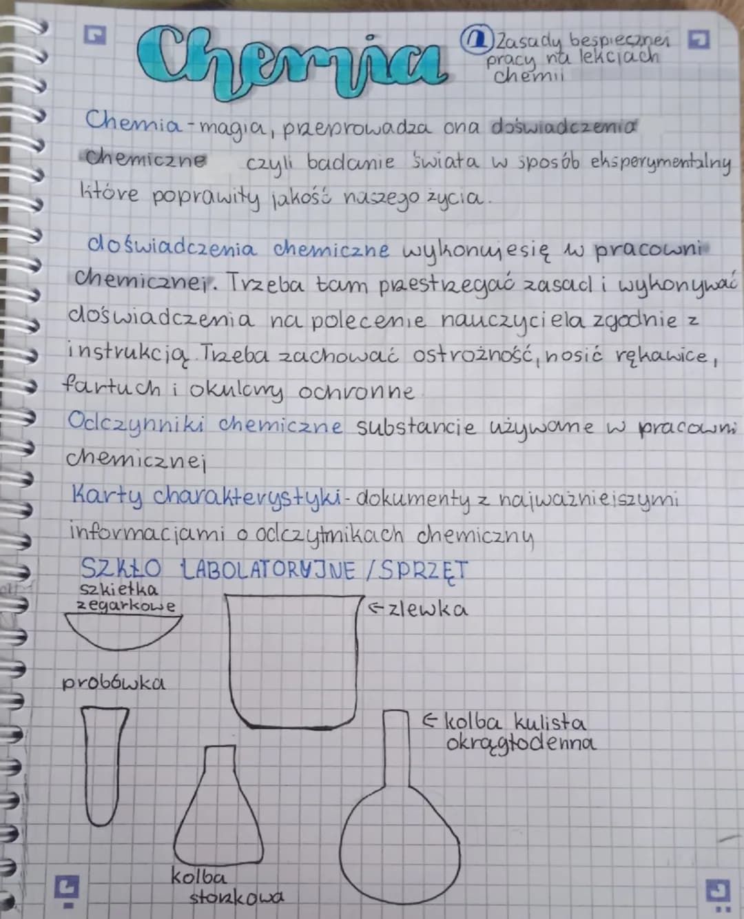 ## Chemia

**Zasady bezpieczeństwa pracy na lekcjach chemii**

Chemia - magia, przeprowadza ona doświadczenia **chemiczne**, czyli badanie ś