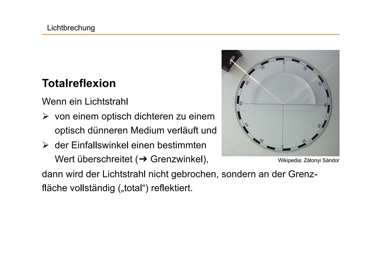 # Licht-
brechung # Lichtbrechung

Wenn ein Lichtstrahl von
einem durchsichtigen Stoff
in einen anderen durch-
sichtigen Stoff übergeht,
dan