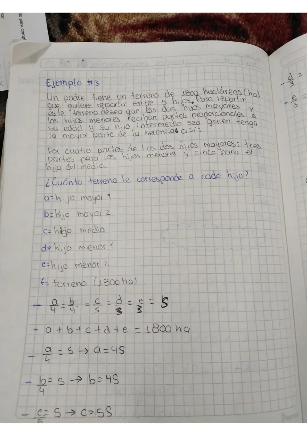Temas
*Geometría, 42, 43, 44, 45
SEGMENTOS
PROPORCIONALES
Una razón es el cociente entre dos magnitudes
comparables entre si. La razón a: