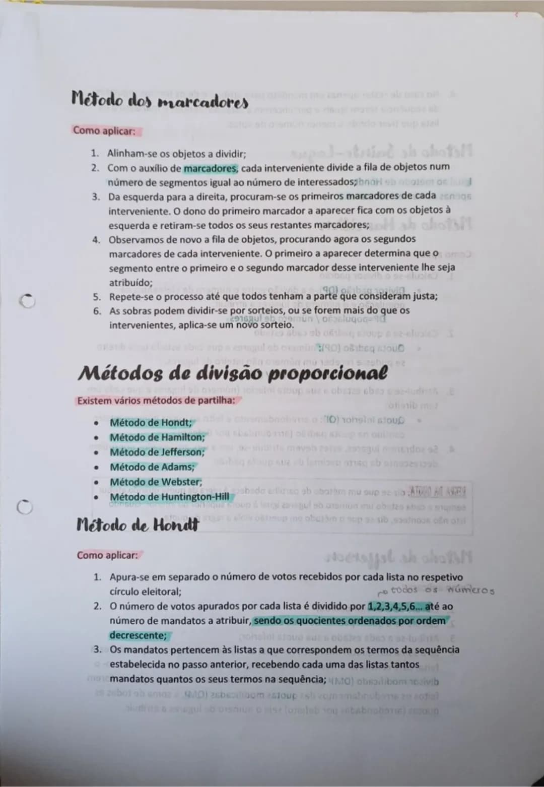 # 10o Ano
resumos # Teoria matemática das eleições
Sistemas de votação
* Sistema maioritário
Neste tipo de sistema, podemos distinguir