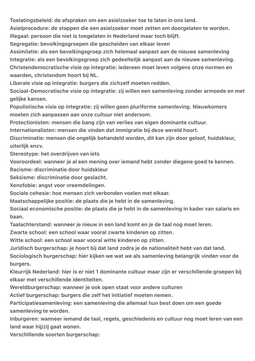 ## Mask
Cultuur: waarden en Normen en aangeleerde kenmerken.
Dominante cultuur: iets dat veel mensen doen, bijvoorbeeld Sinterklaas in ons
