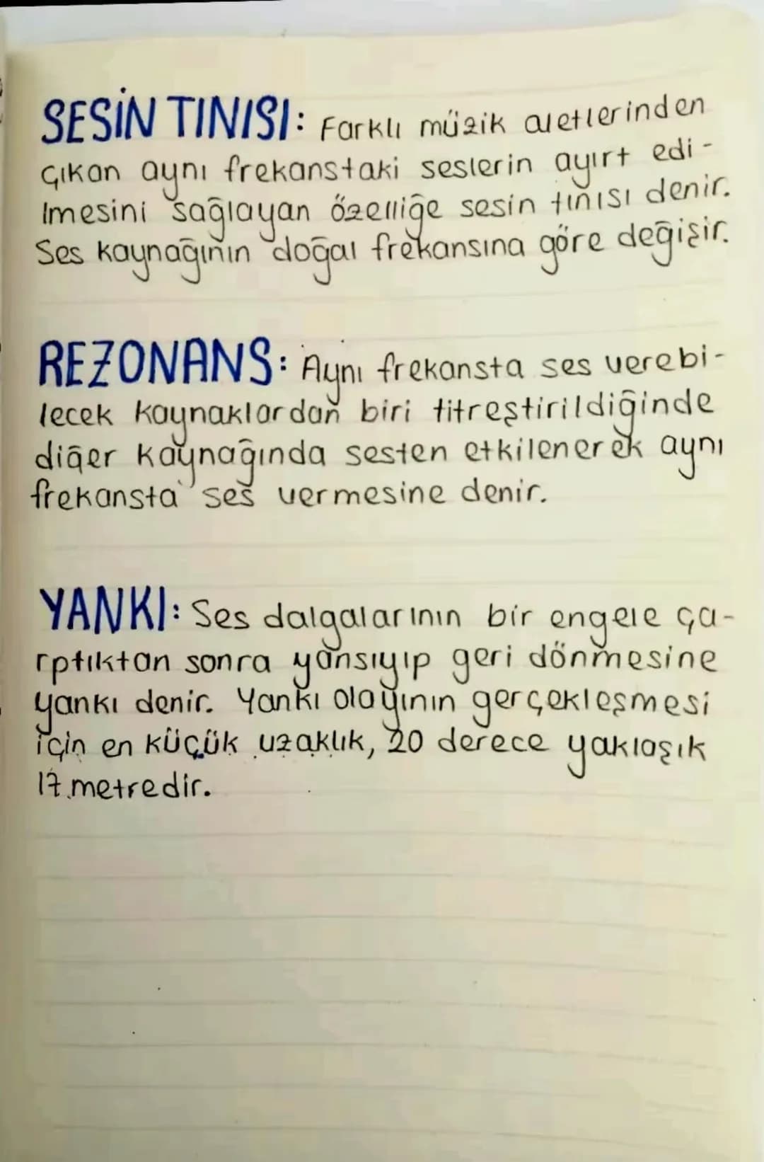 # SES DALGALARI
Ses dalgaları maddesel
ortamda yayılır yani mekanik dalgalardır.
Titreşim doğrultusu yayılma doğrultusuna
paralel olduğu iç