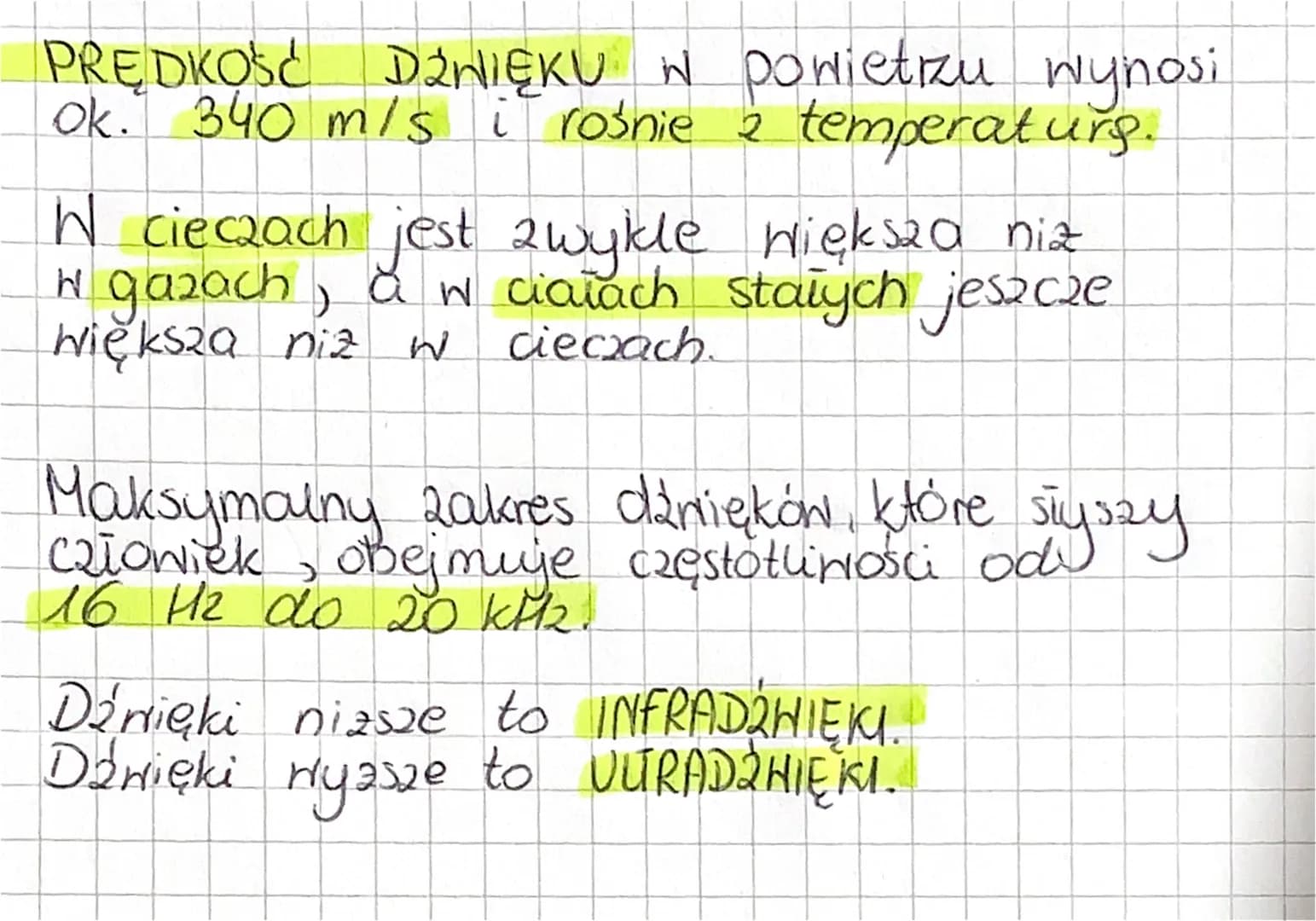 FALE
DŹWIĘKOWE
FALA DŹWIĘKOWA jest fala podłużng polegająco
na rozchodzeniu się zgęszczeń i roznedzeń
się
ośrodka (np. powietrza)."
DŹWIĘK