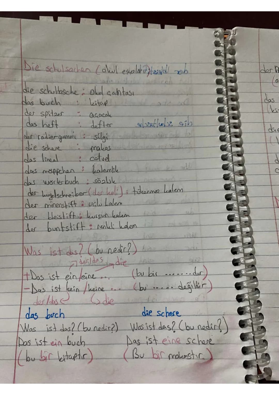 2. Unite
Der artikel (Tanionlayıcı)
Almancada isimlerin 3 cinsi mevcuttur ve her isim bu üç
gruptan birine dahibkr. Bunlar;
1) Madulin (Fr