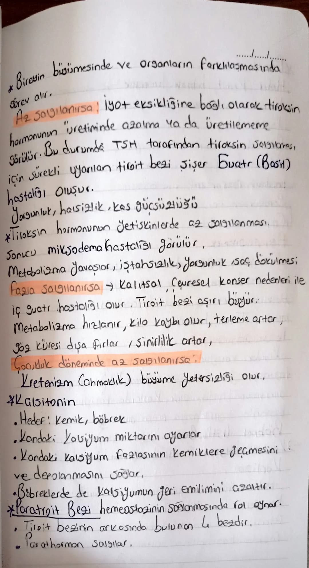 "ENDOKRIN SISTEM "
Herman!
•Organik maddelerdir. Sadece hedef organda etkilerini
•Hedef organlara kan yoluyla taşınırlar. gösterirler
•Çal