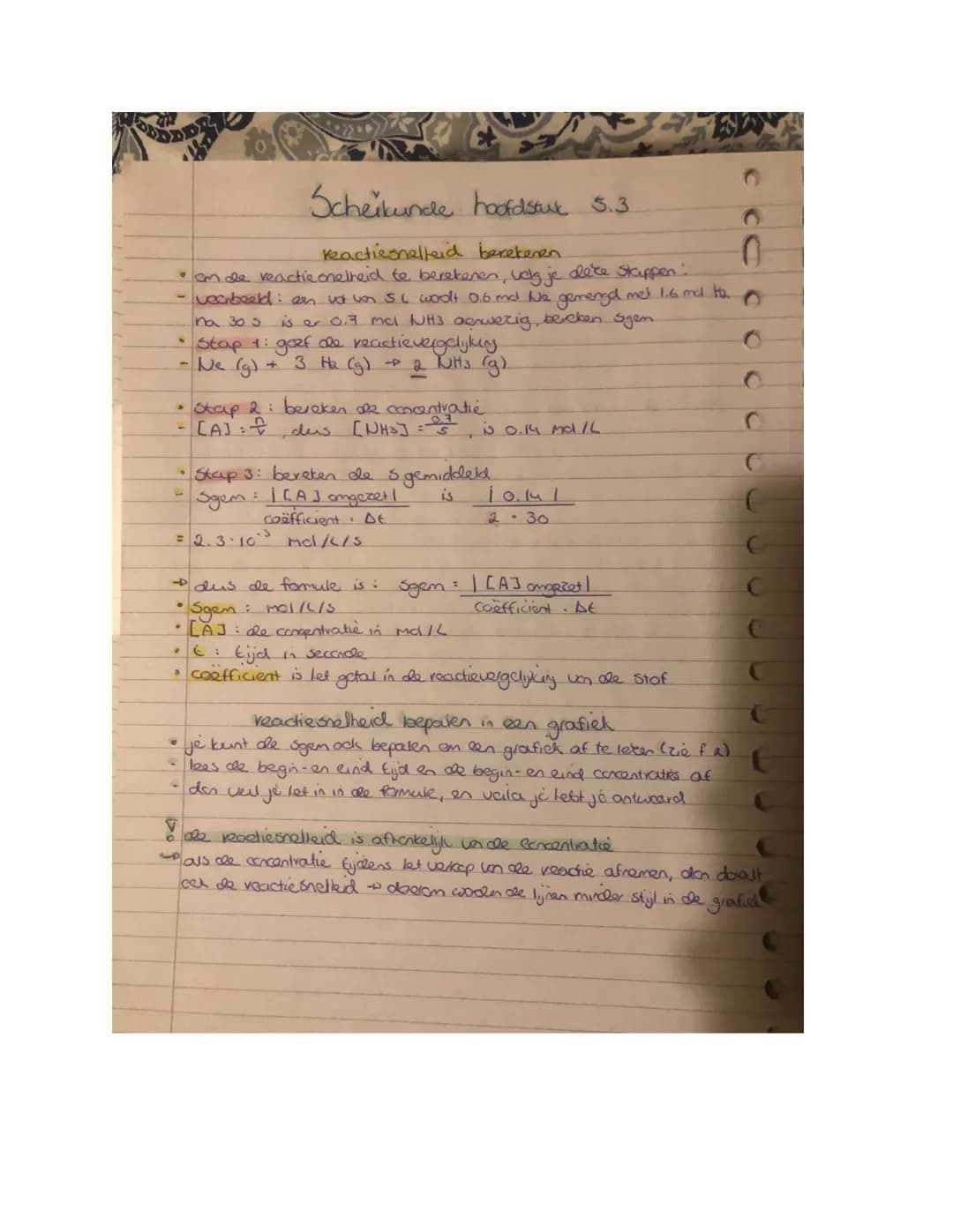 Scheikunde hoofdstuk 5.1
Het Energie - Effect
• elke reactie kent een energie-effect: Bij elke reactie komt dus
energie vrij of is energie