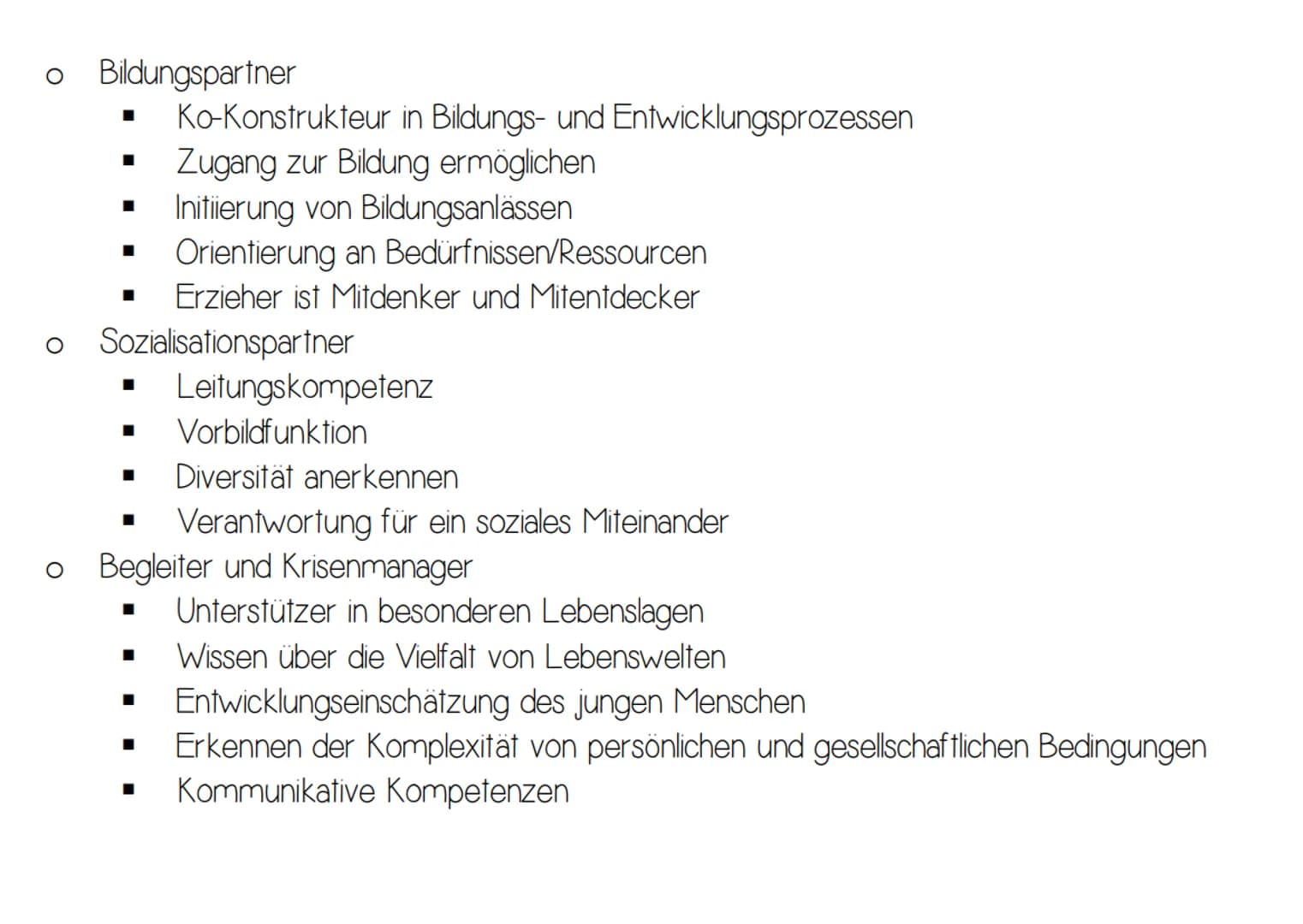 Modul 1
GESCHICHTE DER PROFESSIONALISIERUNG
Seit wann gibt es das Berufsprofil Erzieher und Erzieherin?
Ο Seit 1967 in der BRD, Rahmenver