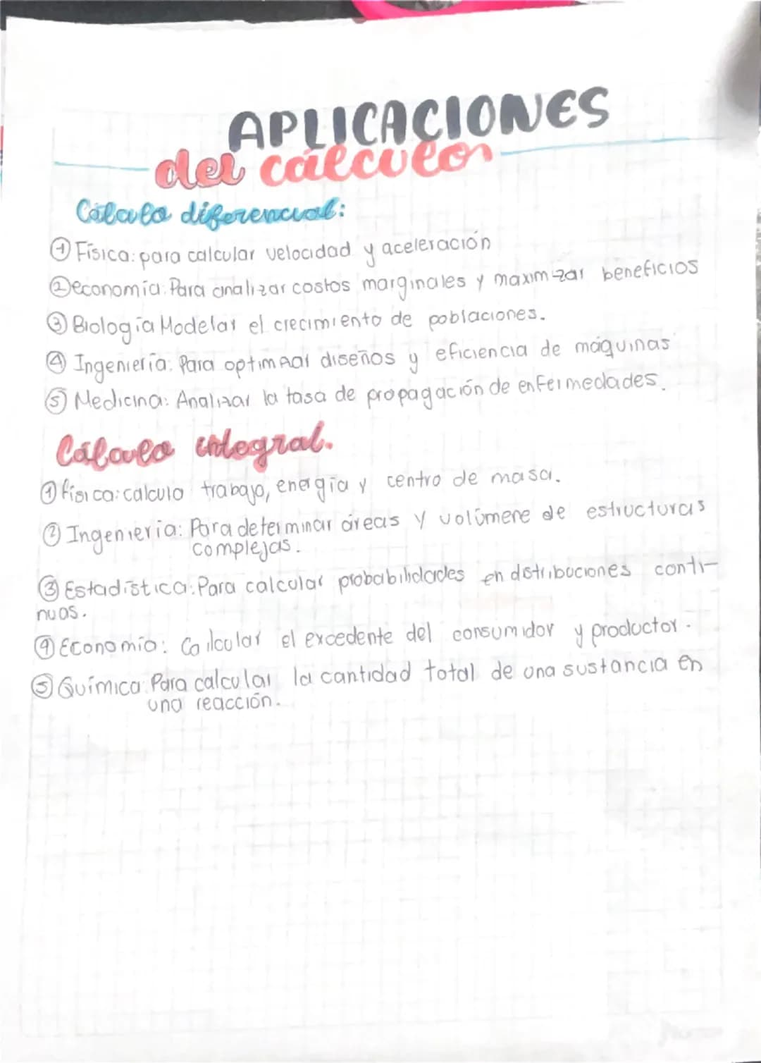 # CÁLCULO
## HISTORIA DEL CÁLCULO:
El cálculo en la rama de las matemáticas tiene sus INICIOS
en la antiguedad, aunque se formalito mucho