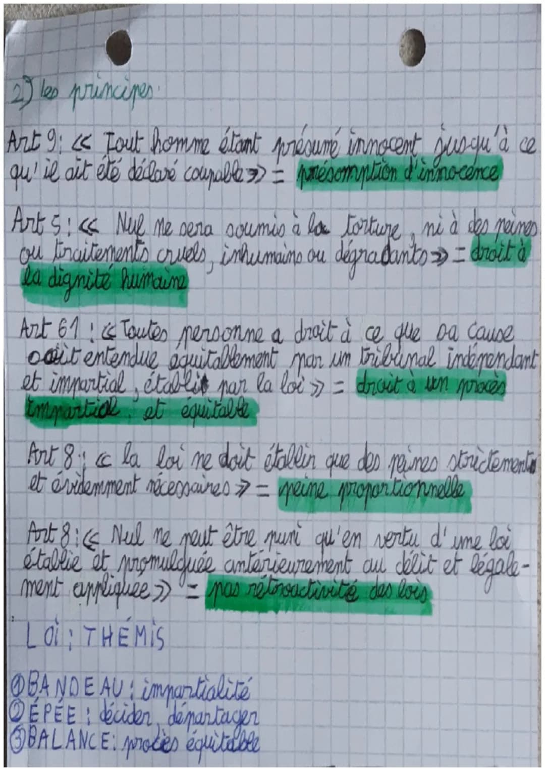 # I EMC
Chapitre 10: La justice en France
- La justice est in principe qui exige le respect du.
droit (la loi par ex) et de l'équité (être