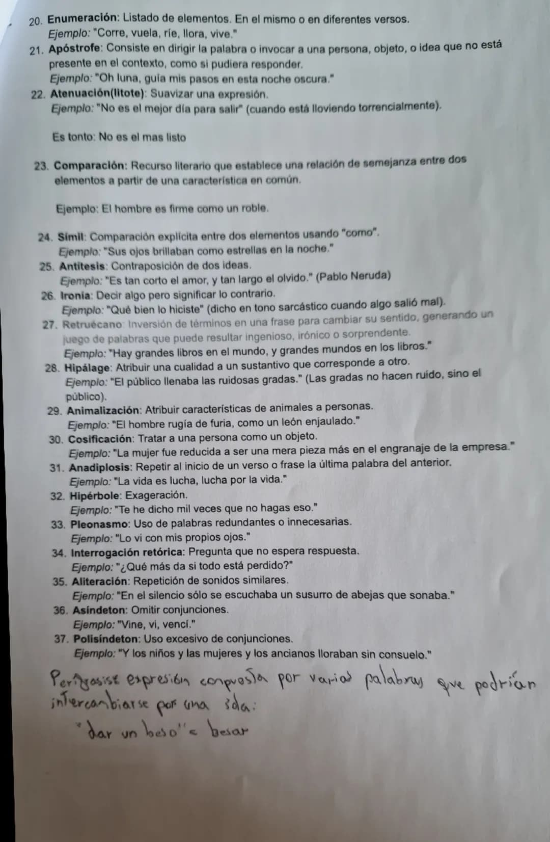 # Figuras literarias:
1. Eufemismo: Sustituir una palabra o expresión por otra menos ofensiva.
Ejemplo: "Juan ha pasado a mejor vida" (en