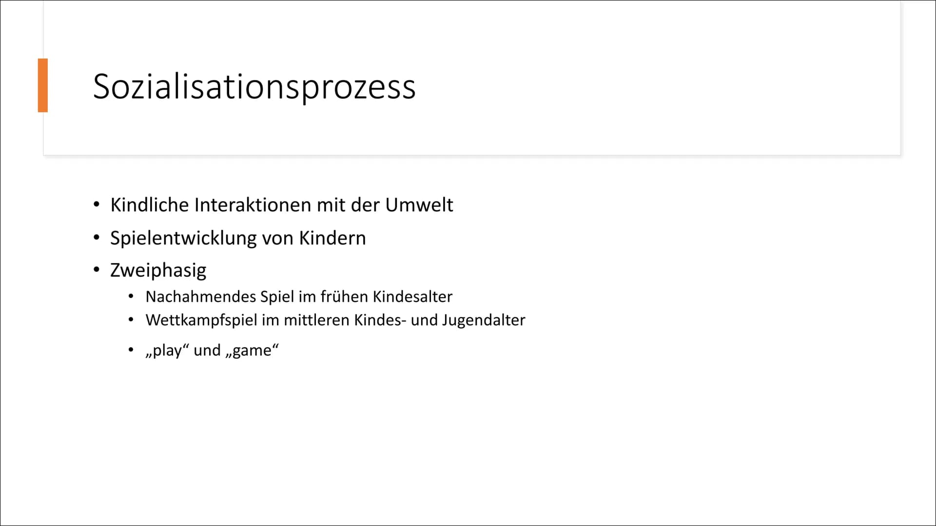 Mead und Krappmann # Inhalt
- Mead
- Krappmann
- Vergleich Mead # Inhalt
- Biografie
- Kerngedanken
- Instanzen
- Sozilisationsprozesse
-