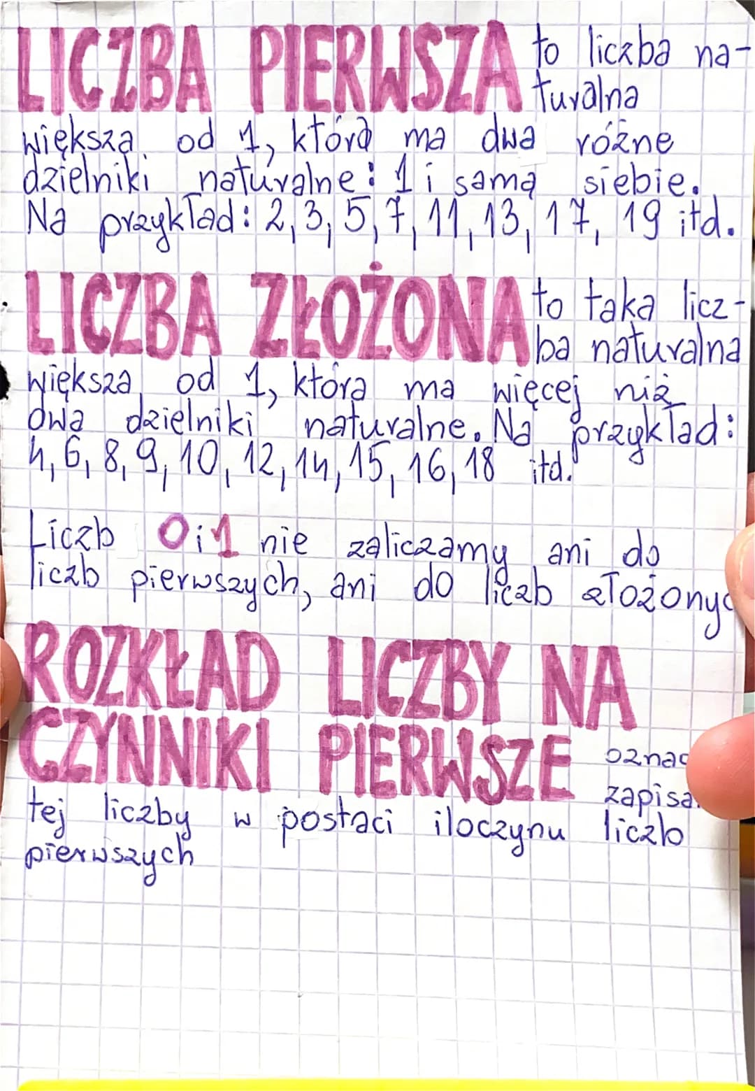 # LICZBA PIERWSZA
to liczba na-
Turalna
Większa od 4, ktora ma dwa różne
dzielniki naturalne: 1 i sama siebie.
Na przykład: 2, 3, 5, 7, 11,