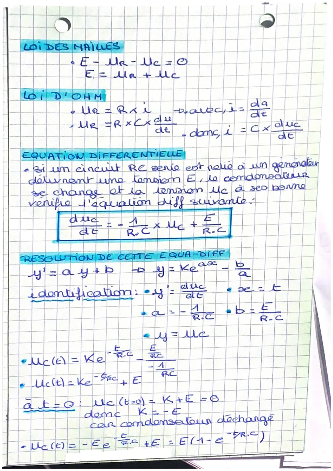 # ÉLECTRICITÉ
MODELE CONDENSATEUR
• un condensateur est composé de deux
armature changées électriquement et d'un
isolant.
isdant
Lanmatu