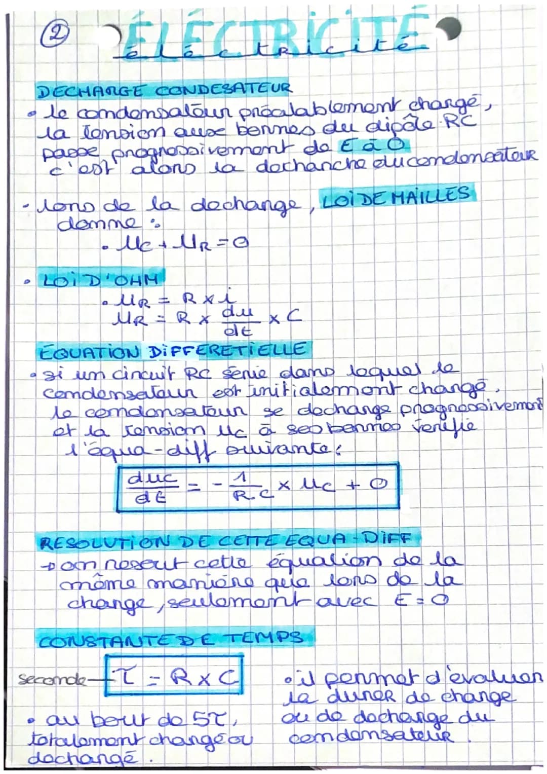 # ÉLECTRICITÉ
MODELE CONDENSATEUR
• un condensateur est composé de deux
armature changées électriquement et d'un
isolant.
isdant
Lanmatu