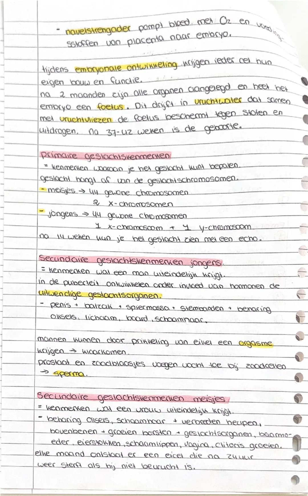 Biologie
4.1 van eicel tot baby
bevruchting
1 eens per maand komt er uit beide eierstokken een eicel urij
de eisprong of ovulatie.
2 De eice