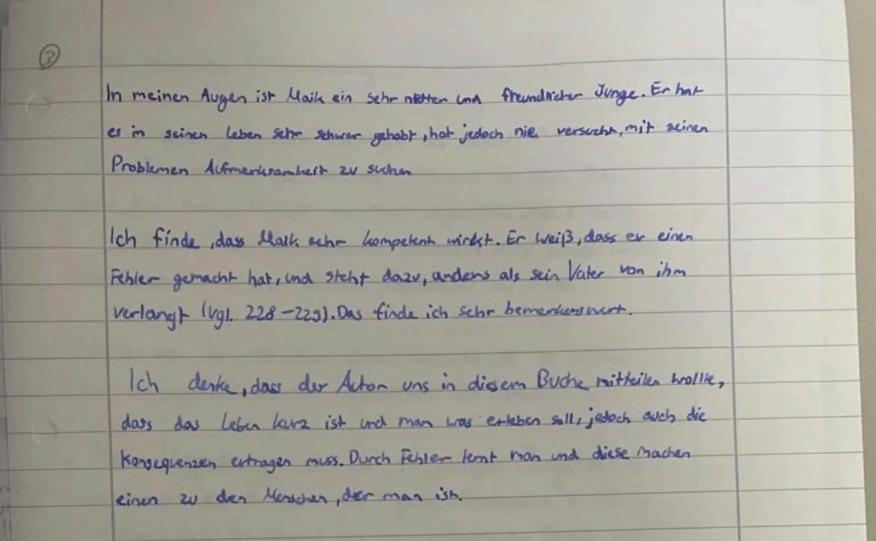 <h2>Description of Maik Klingenberg's appearance</h2>
<p>Maik Klingenberg is a tall, lanky teenager with unkempt hair and a disheveled appe