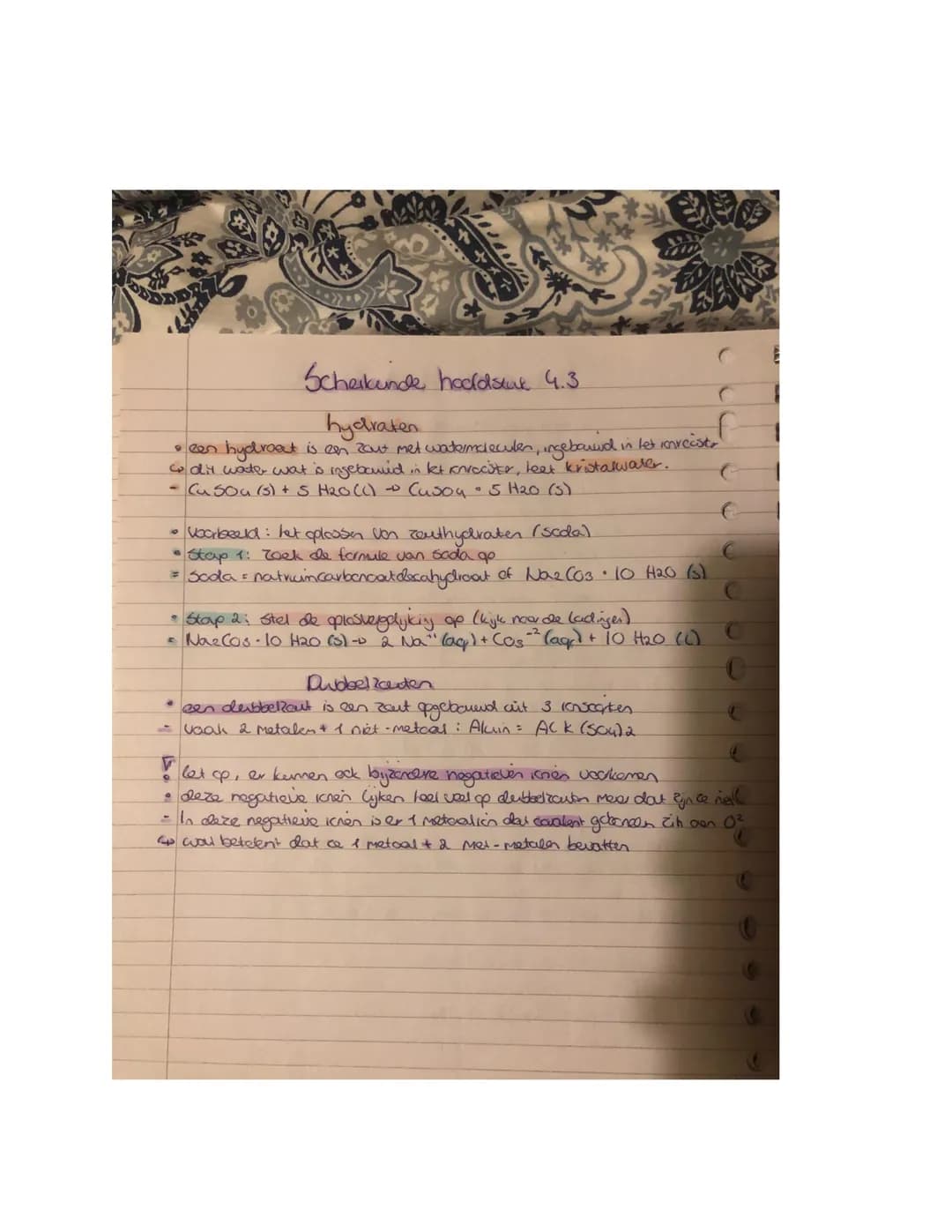 ## Scherkunde hoofdstuk 4.1
* Voor de eigenschappen van zouten, kijk samenvatting periode 1
* let zijn sterke, niet-vluchtige materialen, d