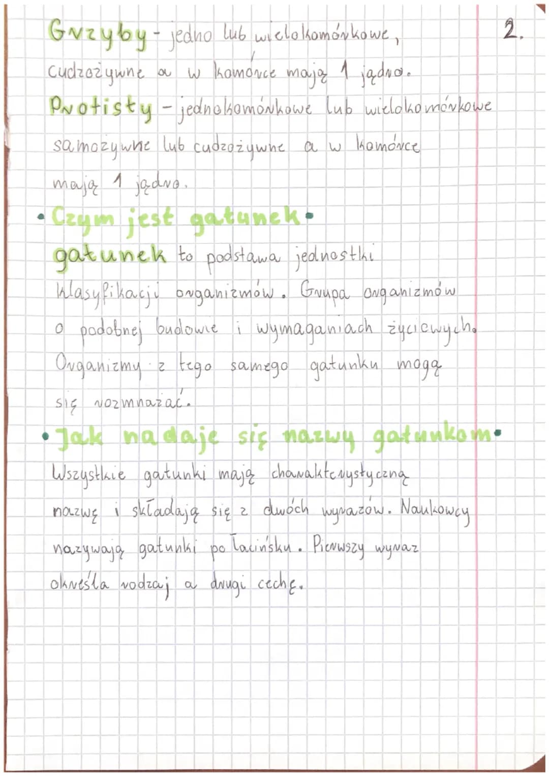 # biologia
KL 5
- Klasyfikacja organizmów
- Czym jest systematyka?.
Systematyka - to dziedzina w biologi
zajmująca się opisywaniem i nadawan