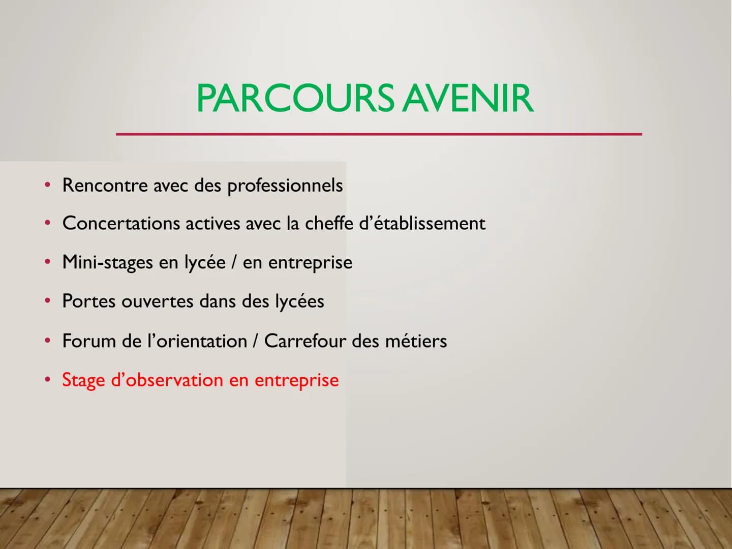 # L'ORAL DU BREVET ? # COMMENT TROUVER UN SUJET
# POUR L'ORAL DU BREVET ? # RAPPELS SUR CE QU'EST
# L'ORAL DU BREVET
• Cet oral est une sou