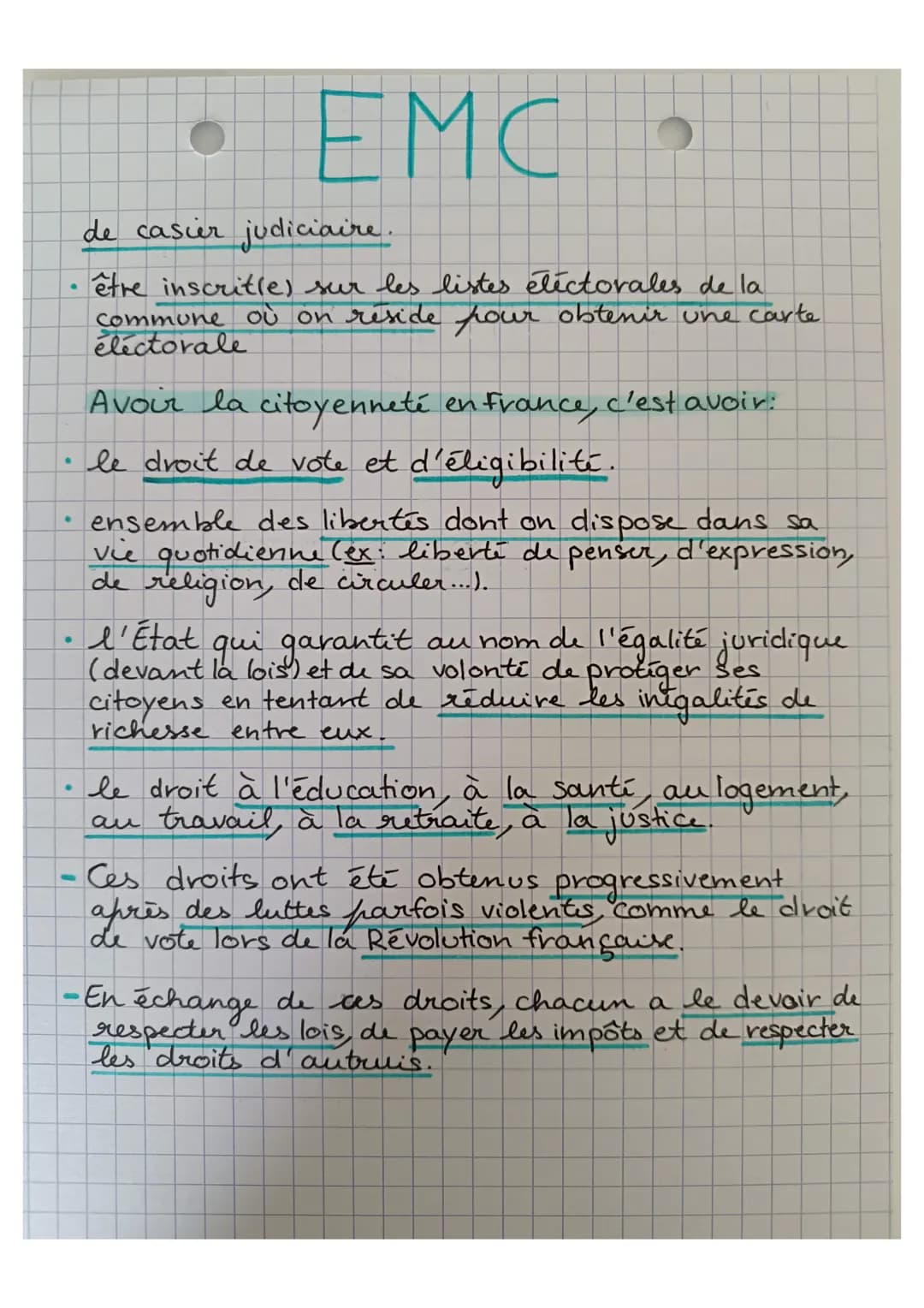 ・EMC。
>> Nationalité, citoyennetés française et
européenne.
Les fondements de la nationalité française:
- Le droit du sang donne automati