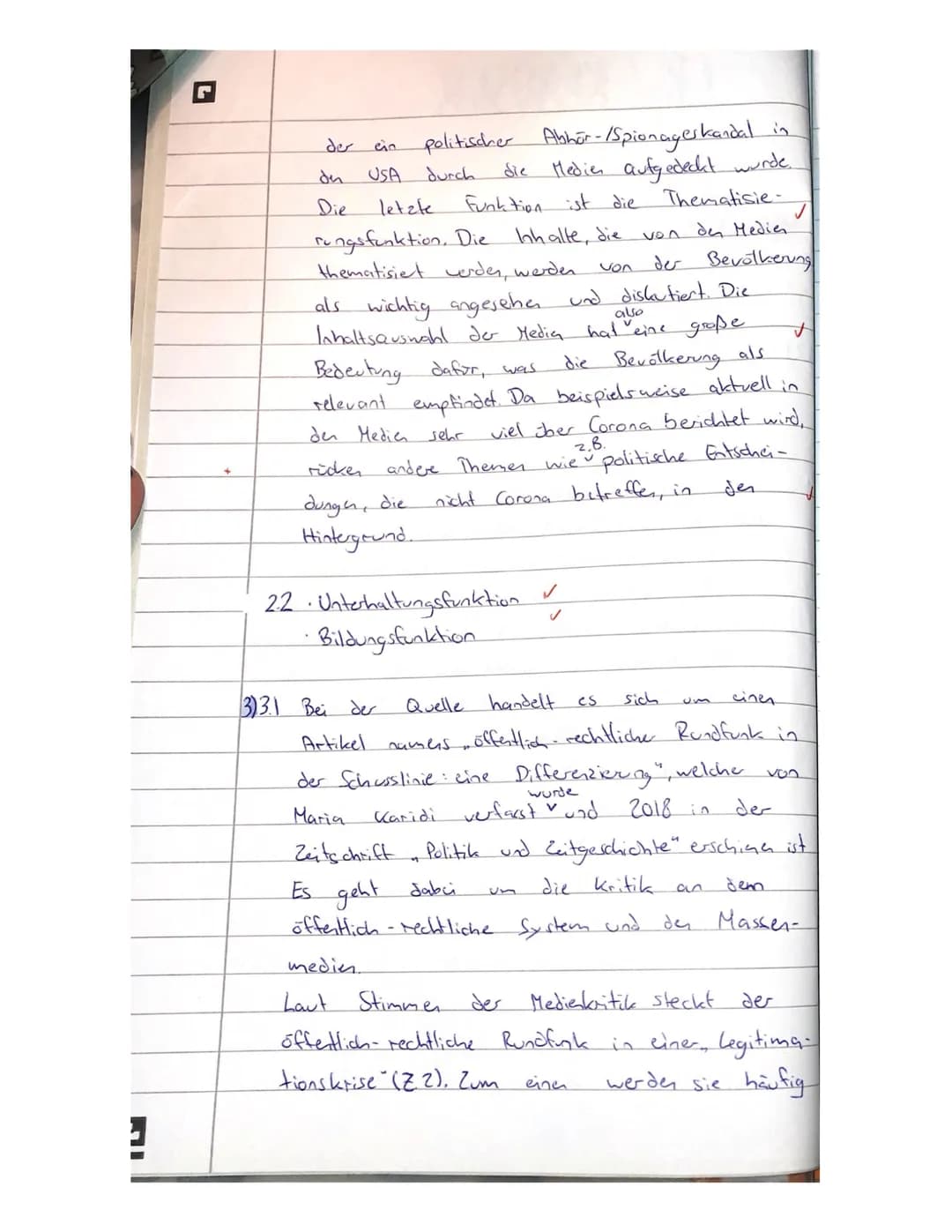 Schuljahr
2020/2021
Klausur GRW 11/1
Thema: Medien und Politik
27.11.2020
BE $\frac{35}{38}$
NP $\frac{1}{14}$
Aufgaben:
1. Sie haben