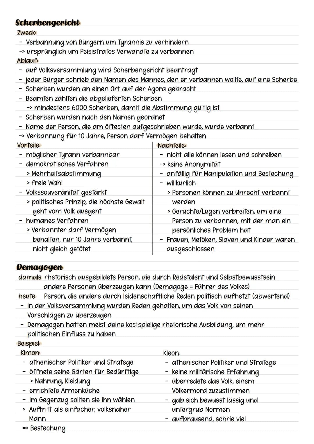 # DIE ATTISCHE DEMOKRATIE
Entwicklung
Athener Sozialstruktur:
- Archonten (9 Adlige)
haben die Macht
- nur kontrolliert von
Areopag (Adles