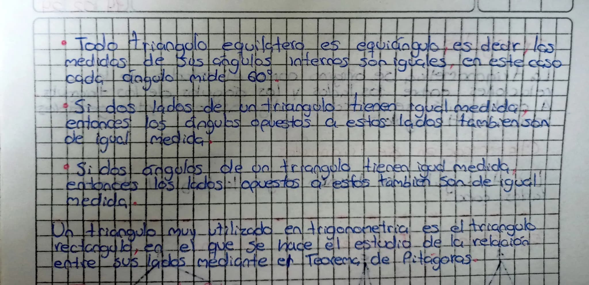 DD MM
AA
Triangulos
140224
La trigonometria se origino coma el estudio de las
relaciones entre los lados y los ángulos de los trianguks.
A c