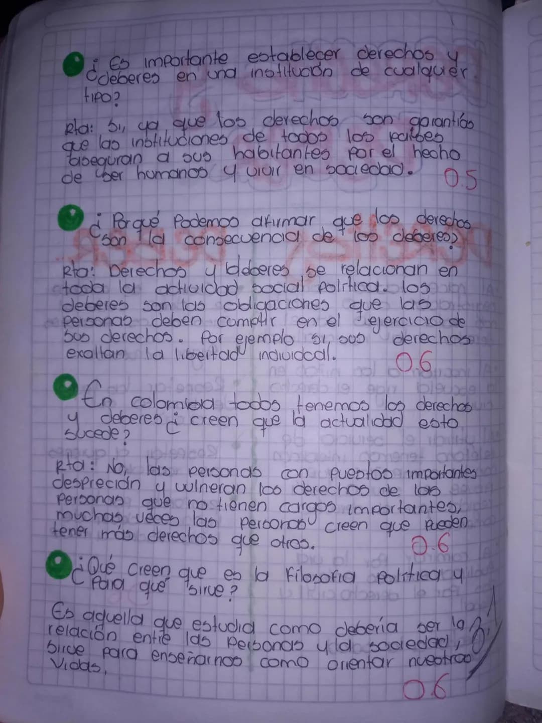 # DERECHO Y
DEBER
DERETHOS DEBER
* Al nacer todos somos
registrados como ciudada
nos esta regido por el
derecho a la naci
na