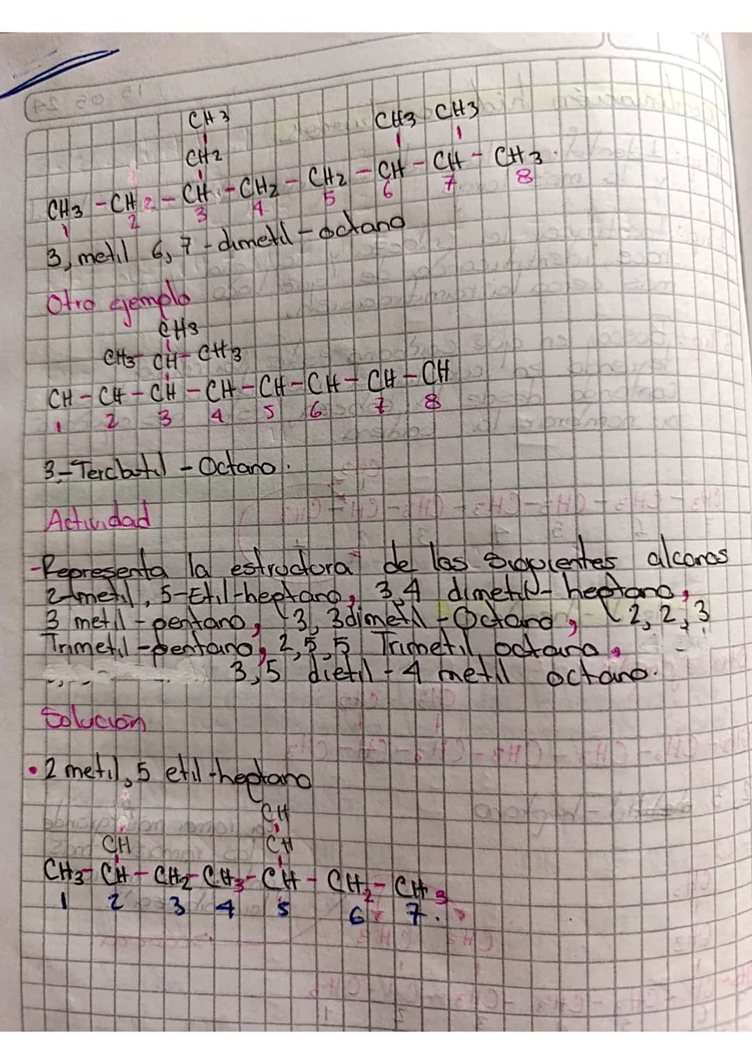 -Quimicamente, el carbono es muy versatil
puede de tormar compuestos con una amplia variedad
de elementos.
-V, fisicamente, el carbono pued