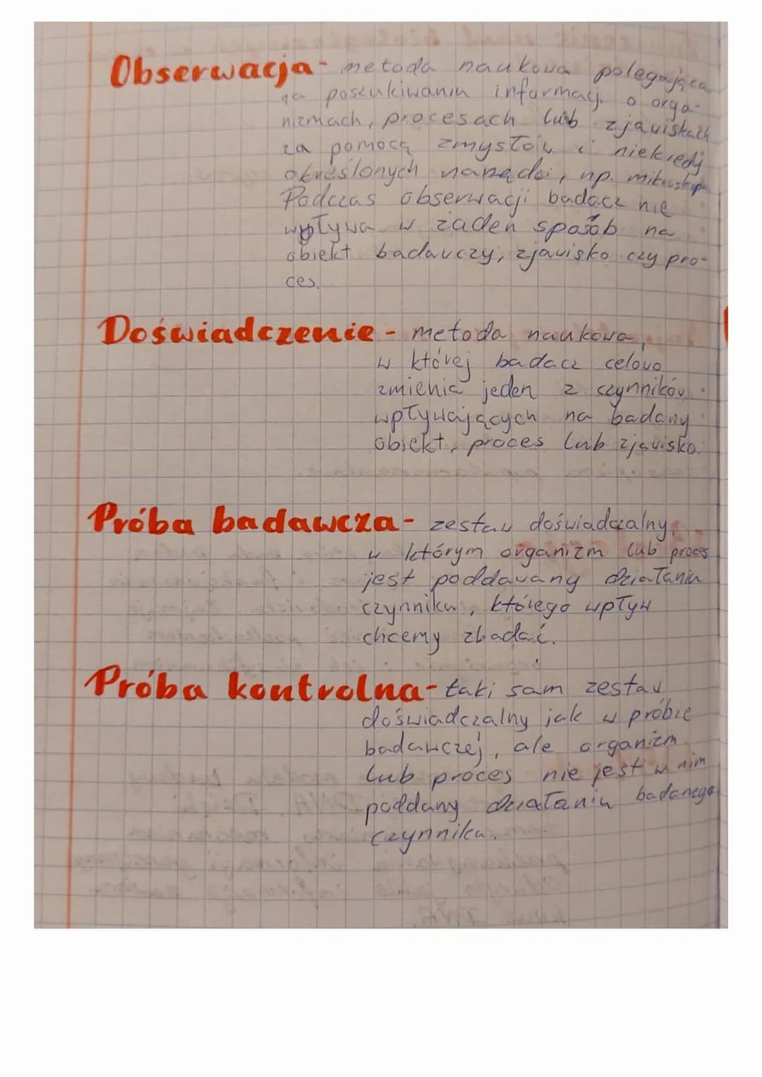Obserwacja metoda naukowa polegająca
na poszukiwanin infarmaci o orga-
nizmach, procesach lub zjawiskach
za pomocą zmysłów i niekiedy
określ
